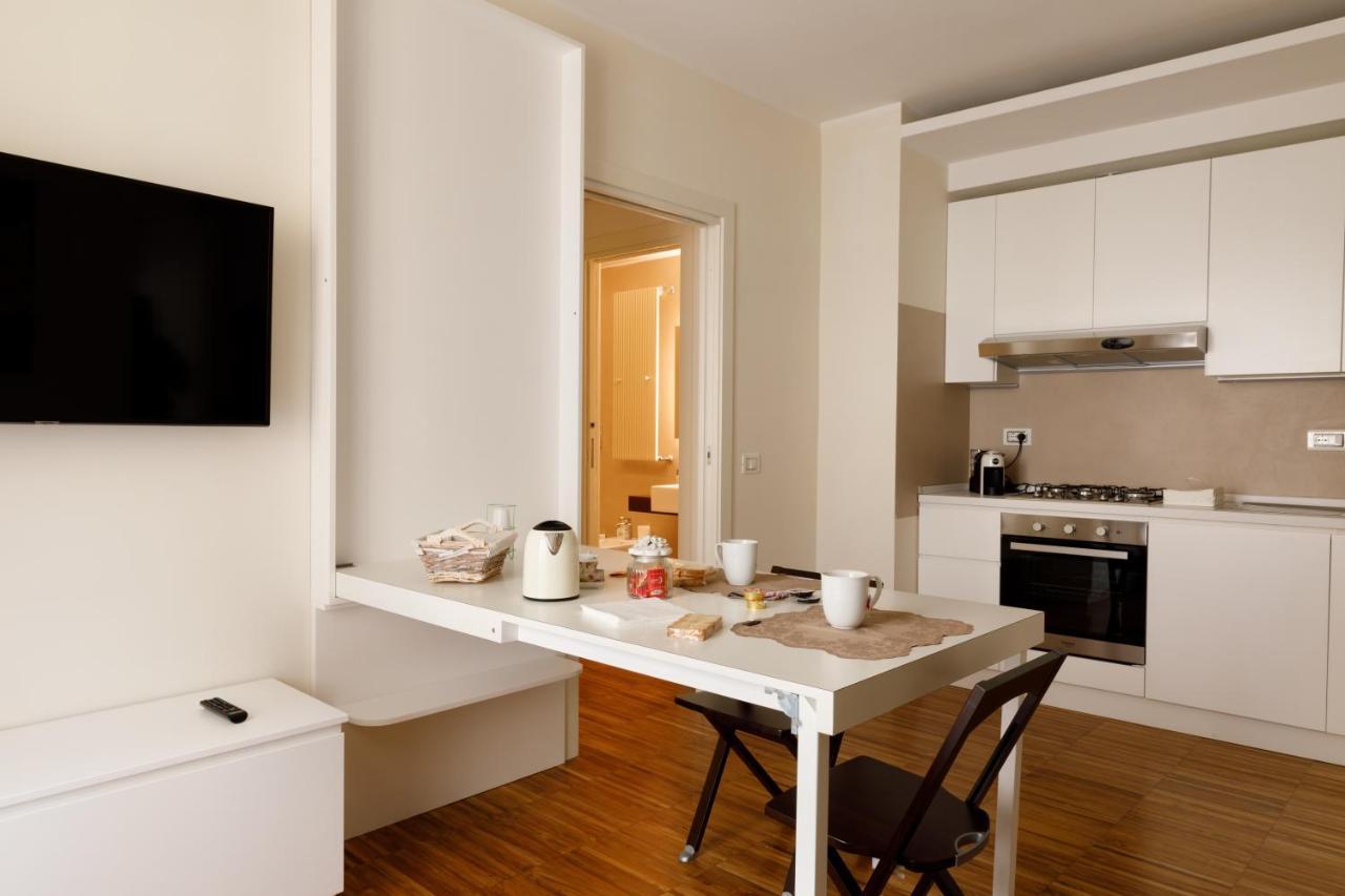 I Vicoli Exclusive Apartments 폰디 외부 사진