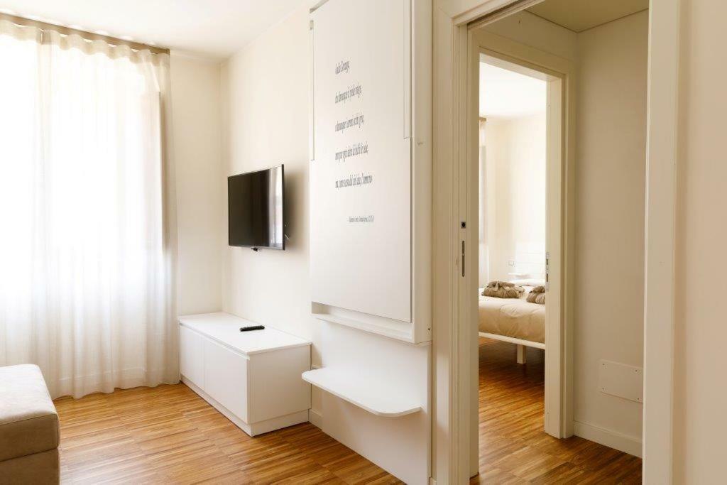 I Vicoli Exclusive Apartments 폰디 외부 사진