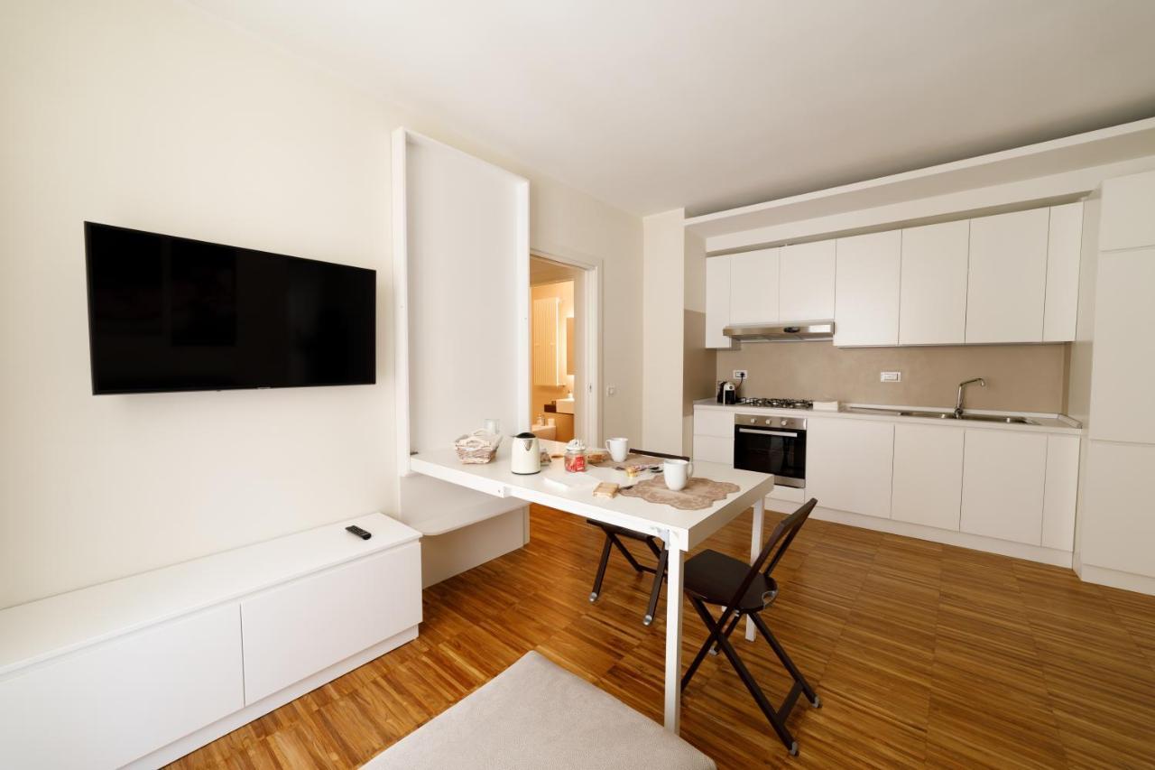 I Vicoli Exclusive Apartments 폰디 외부 사진