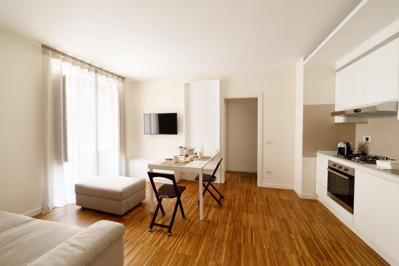 I Vicoli Exclusive Apartments 폰디 외부 사진
